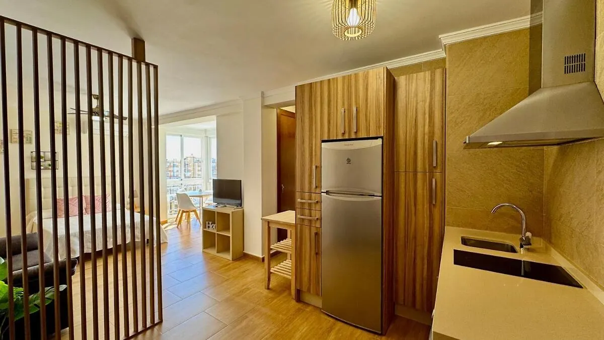 Estudio En Torrox, Piscina, Vistas Al Mar & Diseno Castillo Bajo Apartment